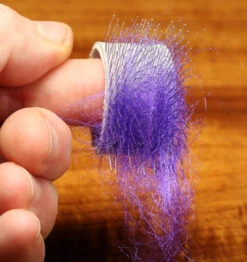 Hareline Finger Dubbing Brush 5 Hareline Finger Dubbing Brush -Fly Fishing Equipment Shop finb1