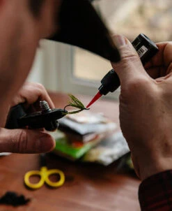 Loon Fluorescing UV Clear Fly Finish Resin 1/2 Oz 5 Loon Fluorescing UV Clear Fly Finish Resin 1/2 Oz -Fly Fishing Equipment Shop loonres2 4