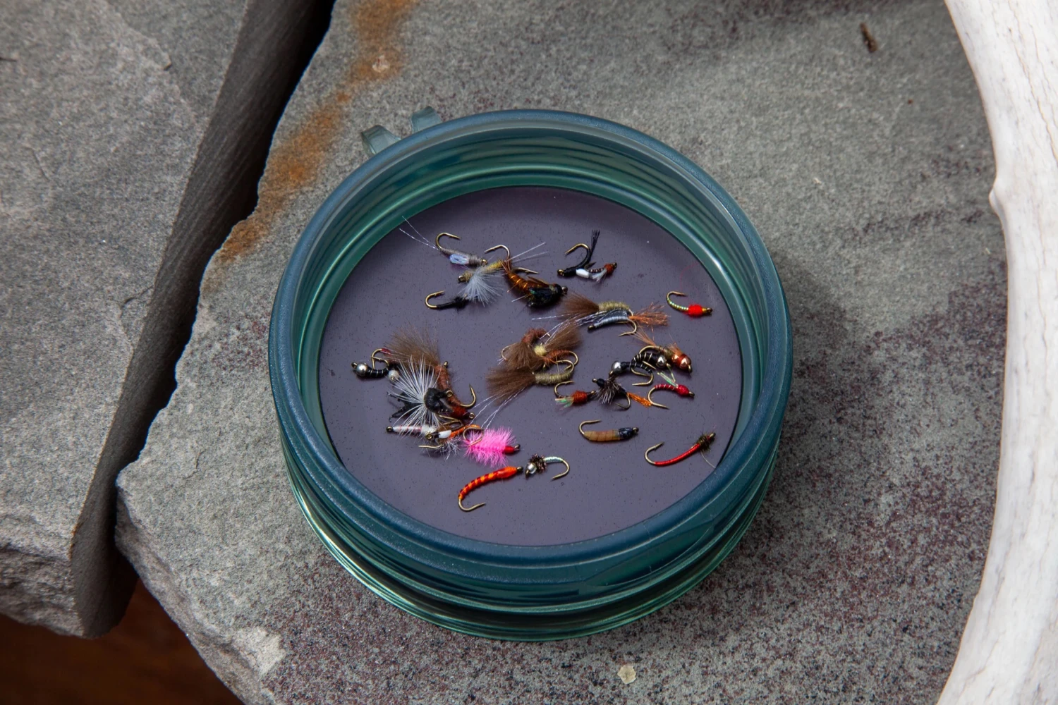 Fishpond Shallow Magnetic Fly Puck 5 Fishpond Shallow Magnetic Fly Puck - Image 3